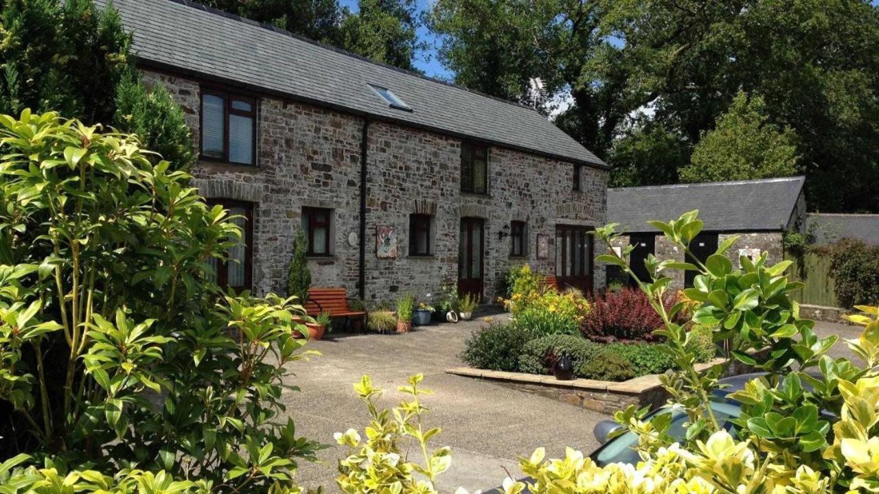Petrock Holiday Cottages Newton Saint Petrock Bagian luar foto